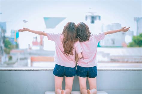 Finding Your True Companion: The Essence of a Best Friend