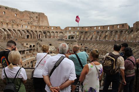 Colosseum Self-Guided Tour: Explore Ancient Rome's Icon