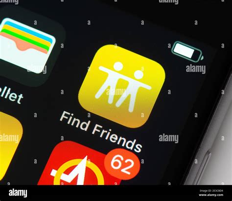 Forge Deeper Bonds: Discover Your Community with Friend Finding Apps