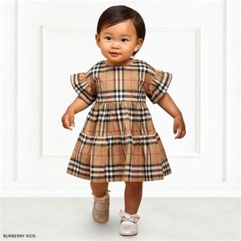 Designer Baby Clothes Outlet: Discover Luxury for Less