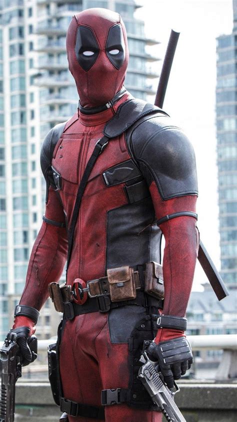 Galería de Fotos de Deadpool: Humor, Acción y el Mercenario Boca