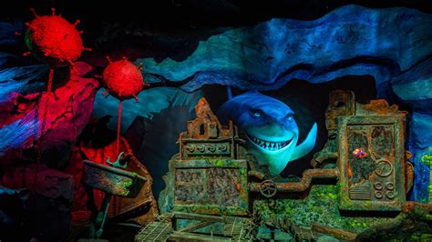 Epcot's Undersea Adventure: The Seas with Nemo & Friends