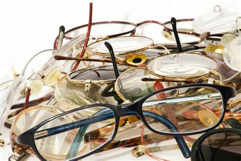 Donating Old Eyeglasses: Give Your Used Glasses a Second Life