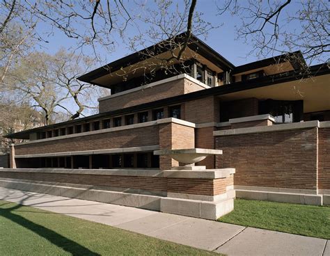 Exploring the Iconic Architectural Images of Frank Lloyd Wright