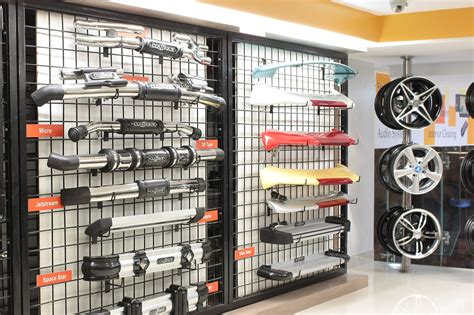 Essential Car Shop Accessories for Every Enthusiast's Garage
