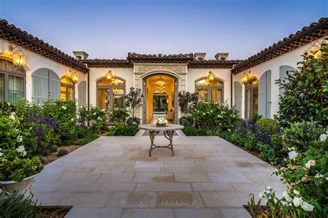 Transform Your Outdoor Living Space: The Ultimate Courtyard Guide