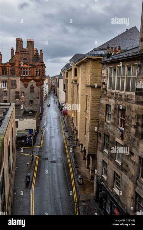 Cowgate Street: Unearthing Edinburgh's Historic and Vibrant Underbelly