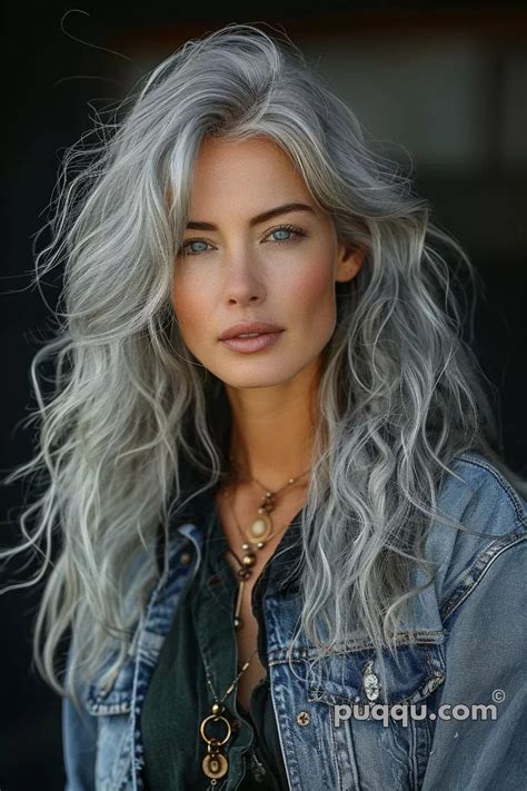 Best Hair Colors to Enhance Gray Hair Gracefully
