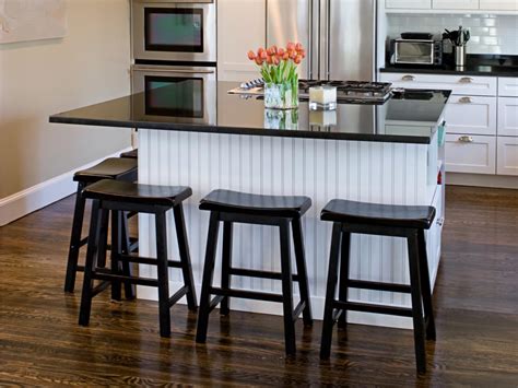 Kitchen Islands with Breakfast Bars: The Ultimate Home Hub